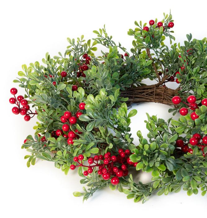 Red Berry And Boxwood Wreath - 20 Inch